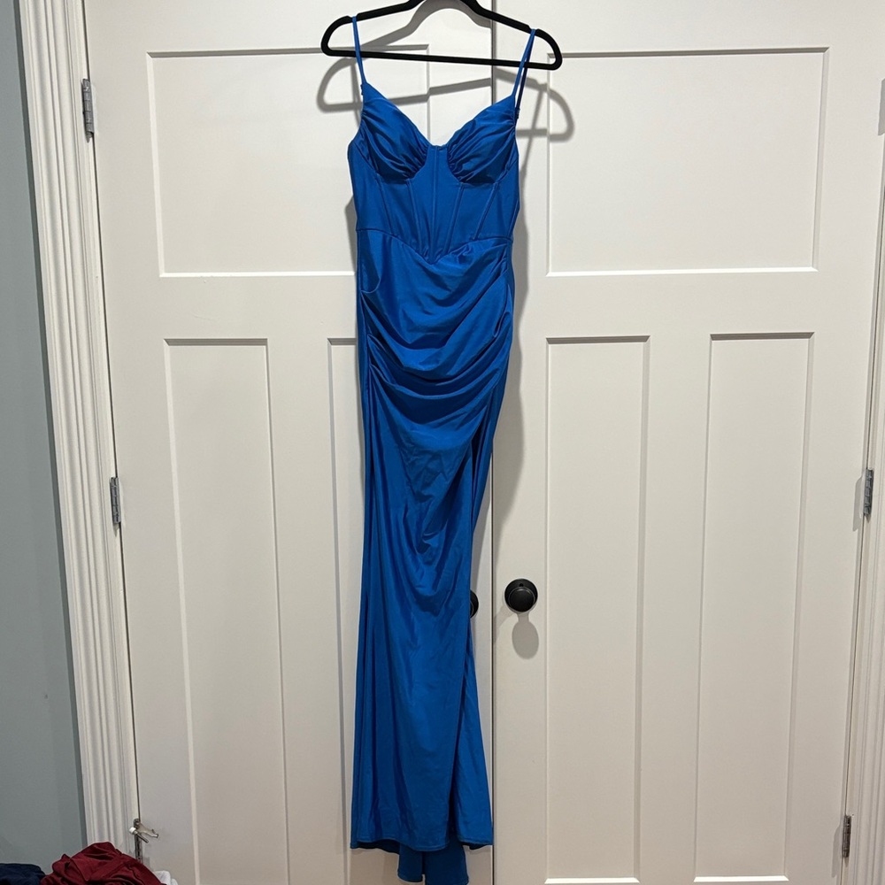 Elegant Blue Prom Dress